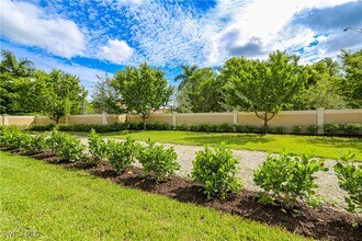 4546 Arboretum Cir in Naples, FL - Building Photo - Building Photo