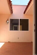 2 Leatherwood Way in Irvine, CA - Building Photo - Building Photo