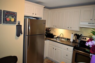 100A Washington Park Dr, Unit #4 in Andover, MA - Foto de edificio - Building Photo