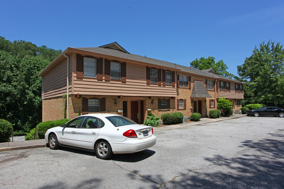 Diane Apartments in Birmingham, AL - Building Photo