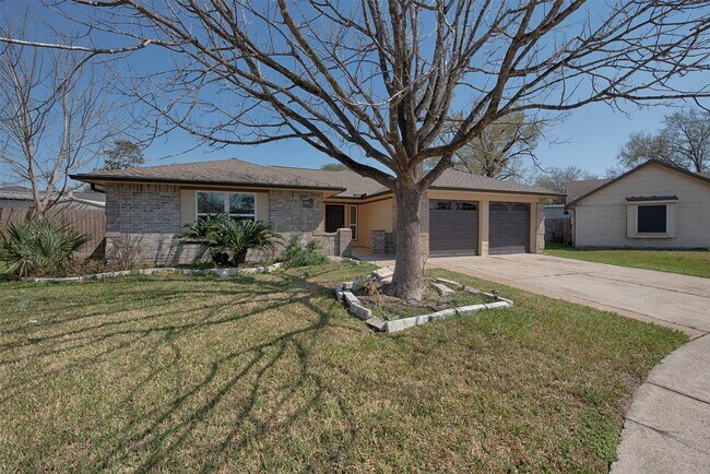 13235 Rampchester Ln in Houston, TX - Building Photo - Building Photo