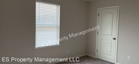 2905 Shasta Dr photo'