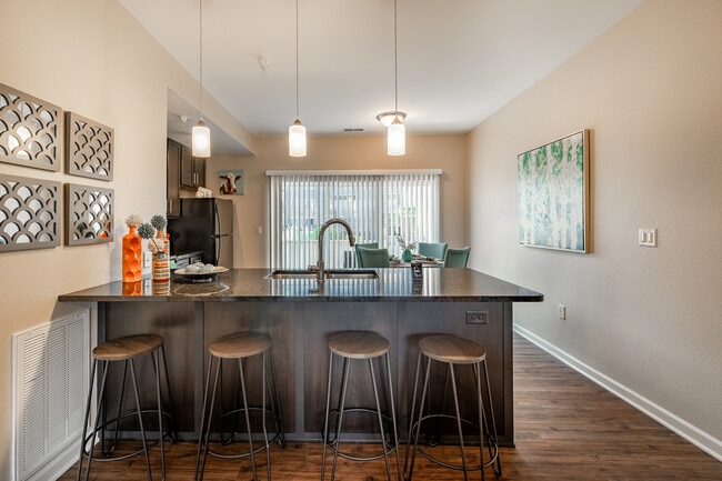 SunSTONE at Fox Ridge