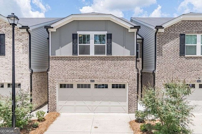 property at 1452 Villageside Ct