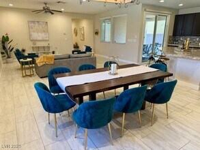 2365 Florindo Walk in Henderson, NV - Building Photo - Building Photo