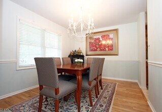 25 Heritage Dr in Chatham Township, NJ - Building Photo - Building Photo