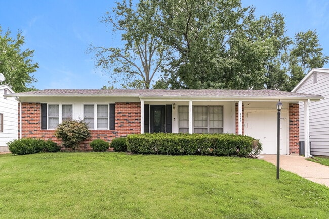property at 2250 Briarcrest Dr