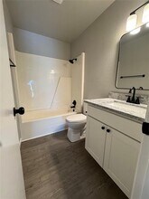 705 Gregg St in Denton, TX - Building Photo - Building Photo