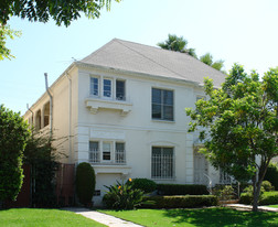 Bloom on Hayworth Apartments