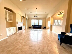 3221 River Birch Dr in Pearland, TX - Building Photo - Building Photo