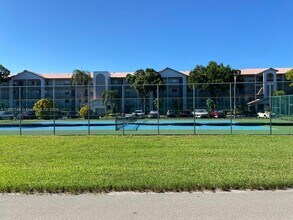 12601 SW 13th St in Pembroke Pines, FL - Building Photo - Building Photo