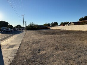 1807 W Ave K-8 in Lancaster, CA - Building Photo - Building Photo