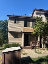 704 White Tail Way in Morgantown, WV - Building Photo