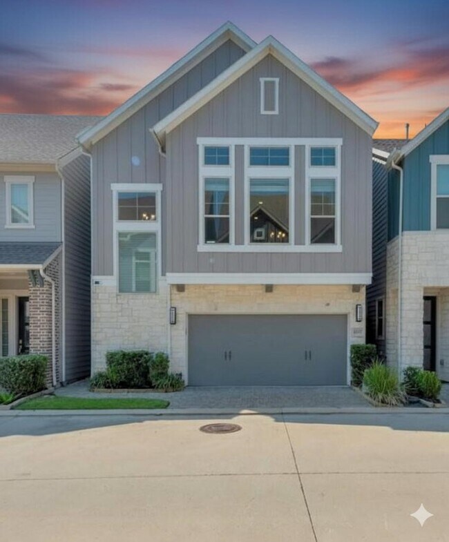 property at 10927 Keaton Landing Dr