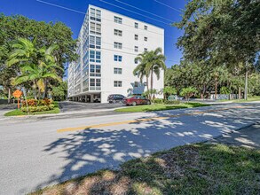275 Date Palm Rd in Vero Beach, FL - Building Photo - Building Photo