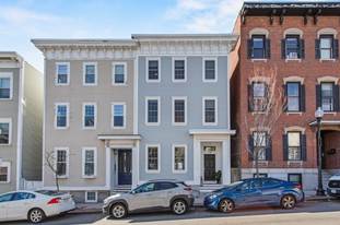 274 Bunker Hill St in Boston, MA - Building Photo