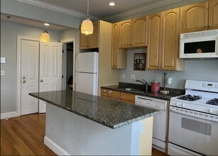 146 Clifton St in Malden, MA - Building Photo - Building Photo