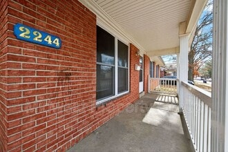 2244 Millvalley Dr in Florissant, MO - Building Photo - Building Photo