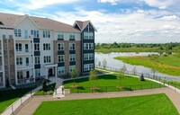 The Legends of Blaine 55+ in Blaine, MN - Foto de edificio - Building Photo