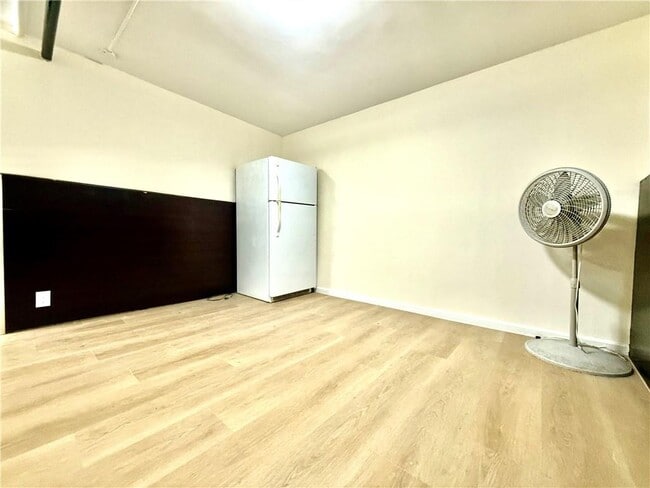 8886 19th Ave in Brooklyn, NY - Building Photo - Building Photo