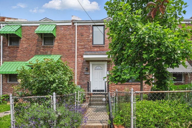 property at 1137 19th St NE