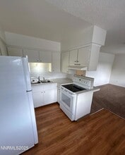 901 Virbel Ln, Unit 5 in Reno, NV - Building Photo - Building Photo