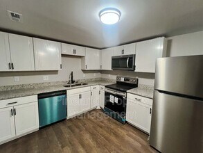 2155 Goins Dr in Fayetteville, NC - Building Photo - Building Photo