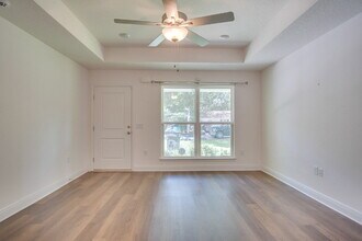161 Calvert Oaks Dr in Pensacola, FL - Building Photo - Building Photo