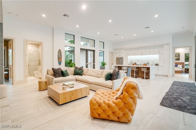 property at 2991 2nd St NW