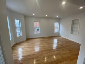 141 Prospect St in Cambridge, MA - Foto de edificio - Building Photo