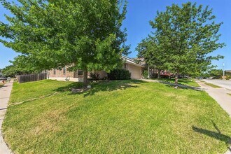 2519 Nightshade Dr in Cedar Park, TX - Building Photo - Building Photo