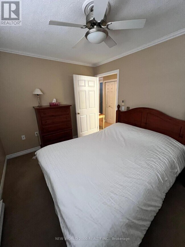 154 Ainslie St N in Cambridge, ON - Building Photo - Building Photo