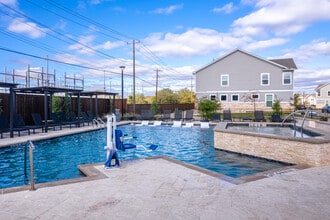 Carmel Villas in Denton, TX - Building Photo - Building Photo
