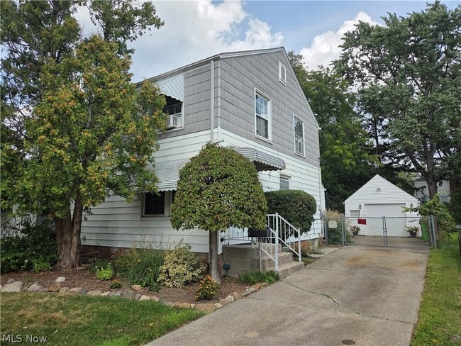 property at 1501 E 248th St