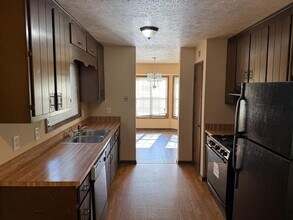2332 Goodwood Dr in Marietta, GA - Building Photo - Building Photo