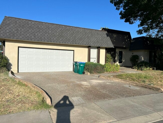 property at 9018 Valleyoak Dr