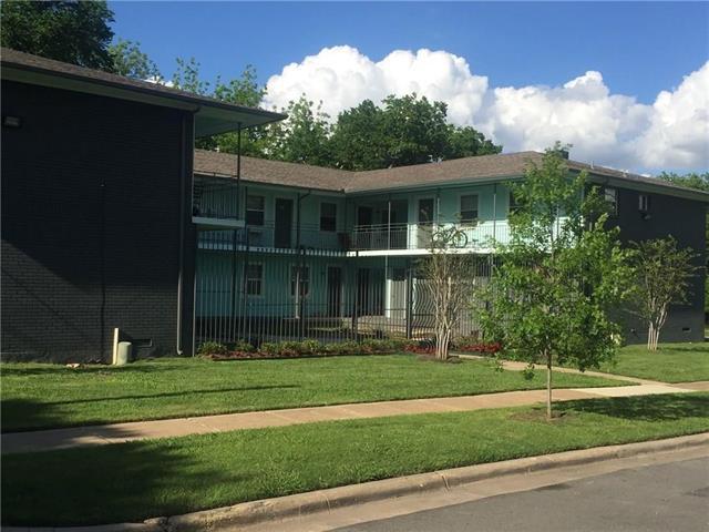701 Elsbeth St in Dallas, TX - Building Photo