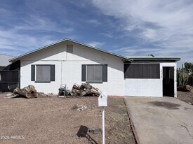 14015 N 61st Ave in Glendale, AZ - Building Photo
