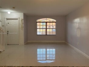 7075 NW 173rd Dr in Hialeah, FL - Building Photo - Building Photo