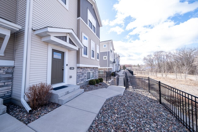 property at 2209 Gateway Curv