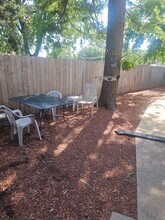 6040 N Avondale Ave, Unit 2Floor Front in Chicago, IL - Building Photo - Building Photo