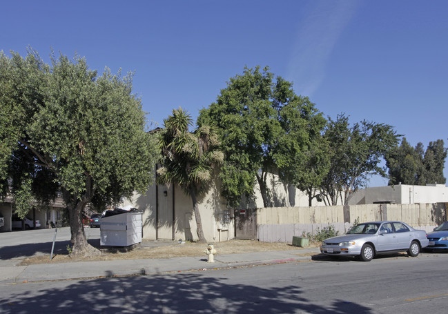 480 Front St in Salinas, CA - Building Photo - Building Photo