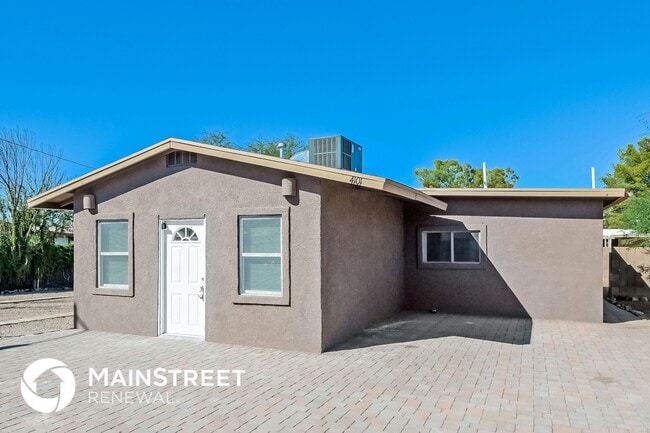 property at 4101 E Flower St