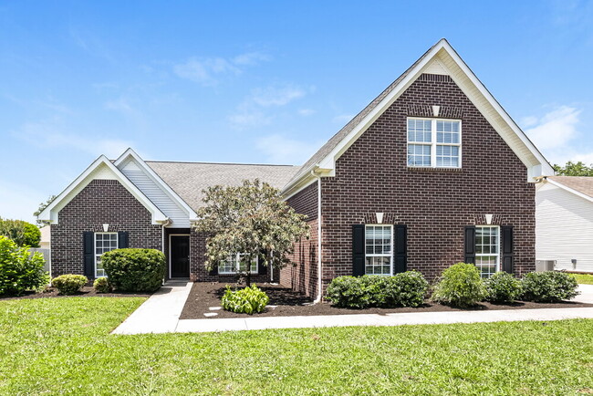 property at 1744 Potters Ct