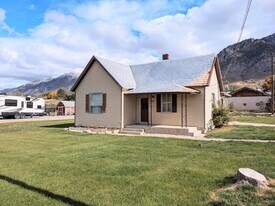 6670 N Hwy 38 in Perry, UT - Building Photo