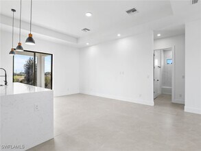 2109 NW 17th Pl in Cape Coral, FL - Building Photo - Building Photo