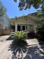 1252 Donald St in Jacksonville, FL - Building Photo