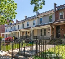 624 Irving St NW in Washington, DC - Building Photo