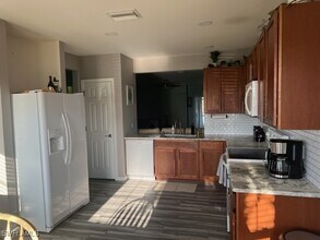 3420 Cancun Ct in Cape Coral, FL - Building Photo - Building Photo