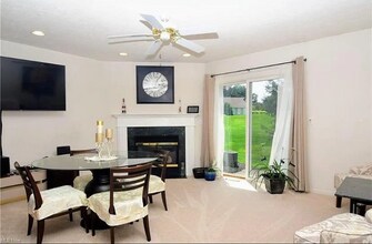 1368 Meadow Run in Copley, OH - Building Photo - Building Photo